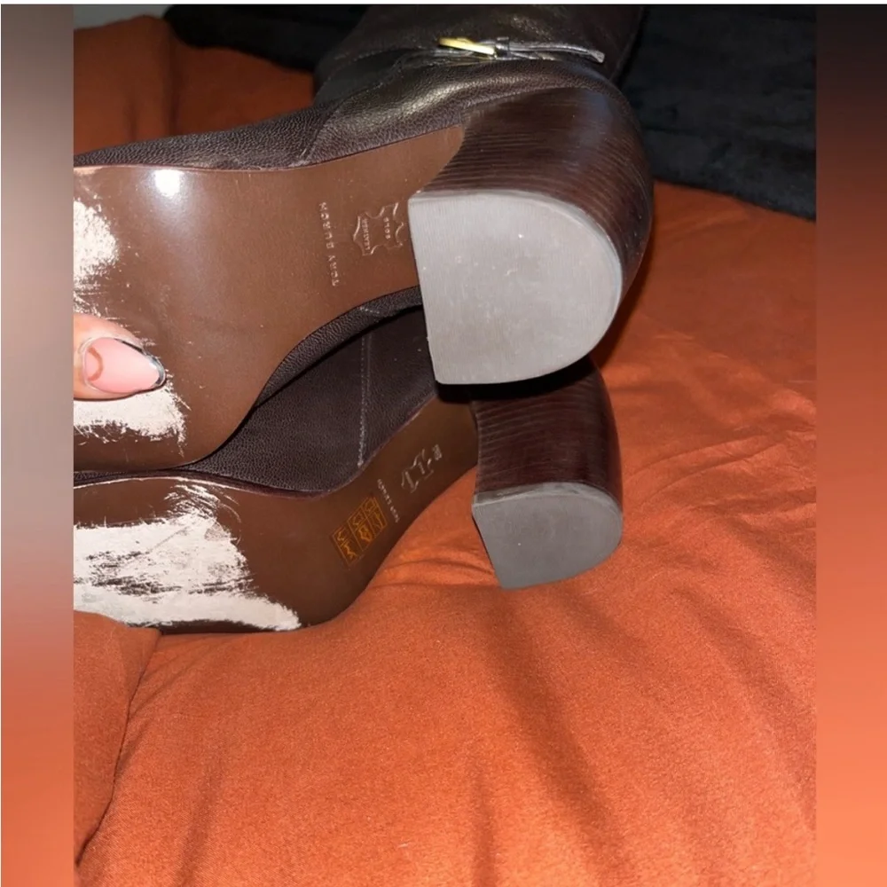 Tory Burch Calf Leather Banana Heel Boot chocolate  Brown John Coco 8 - Picture 5 of 8